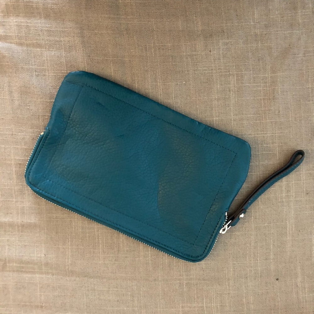 Wristlet